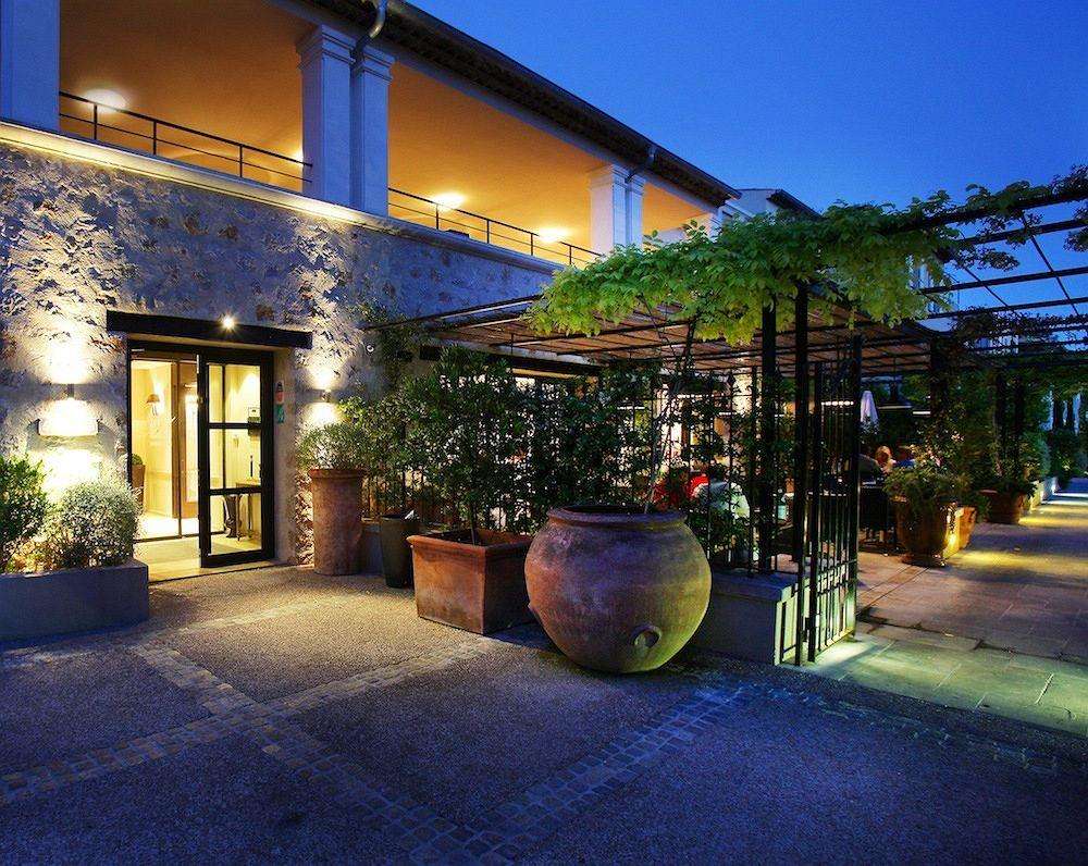 Residence Hoteliere 4 Etoiles Les Mas Du Grand Vallon Мужен Экстерьер фото