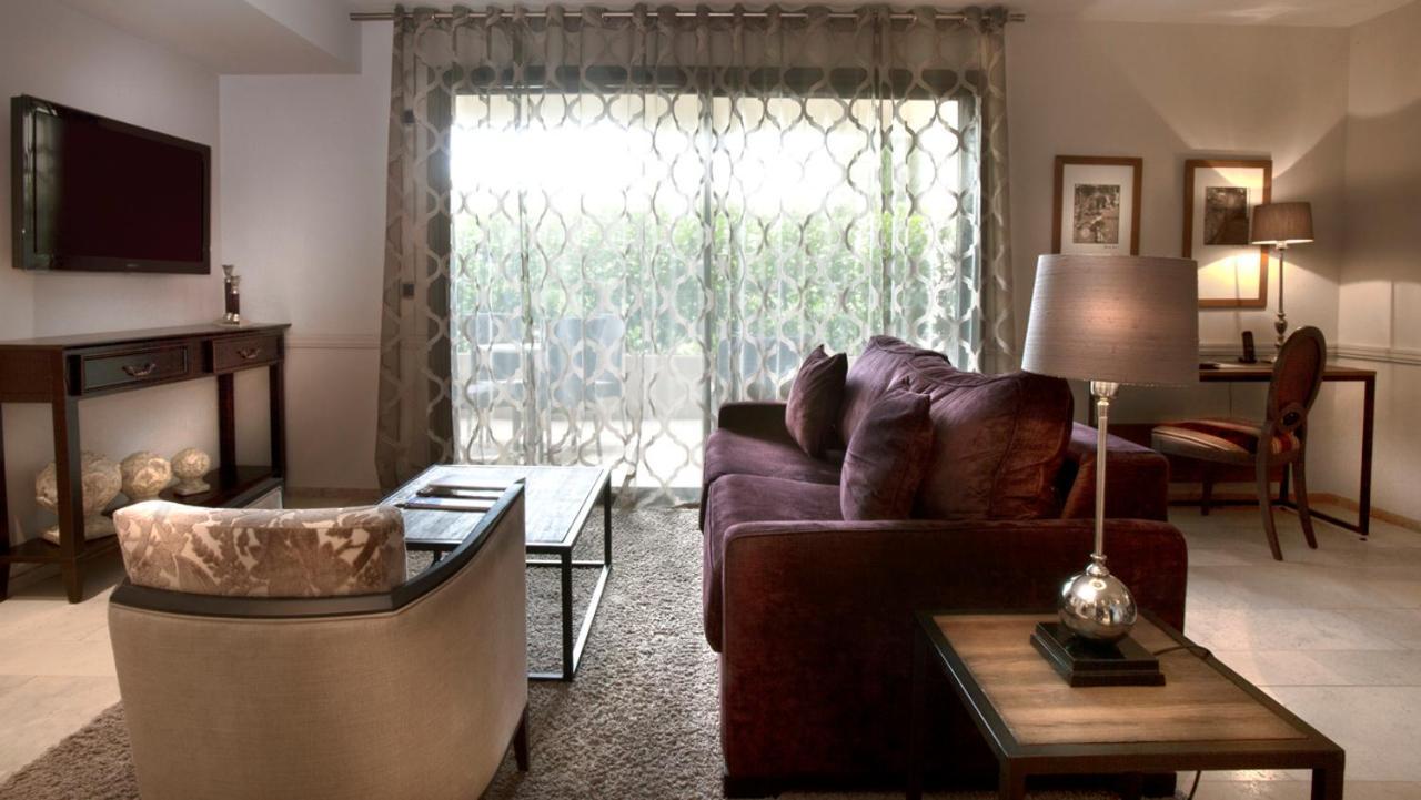 Residence Hoteliere 4 Etoiles Les Mas Du Grand Vallon Мужен Экстерьер фото