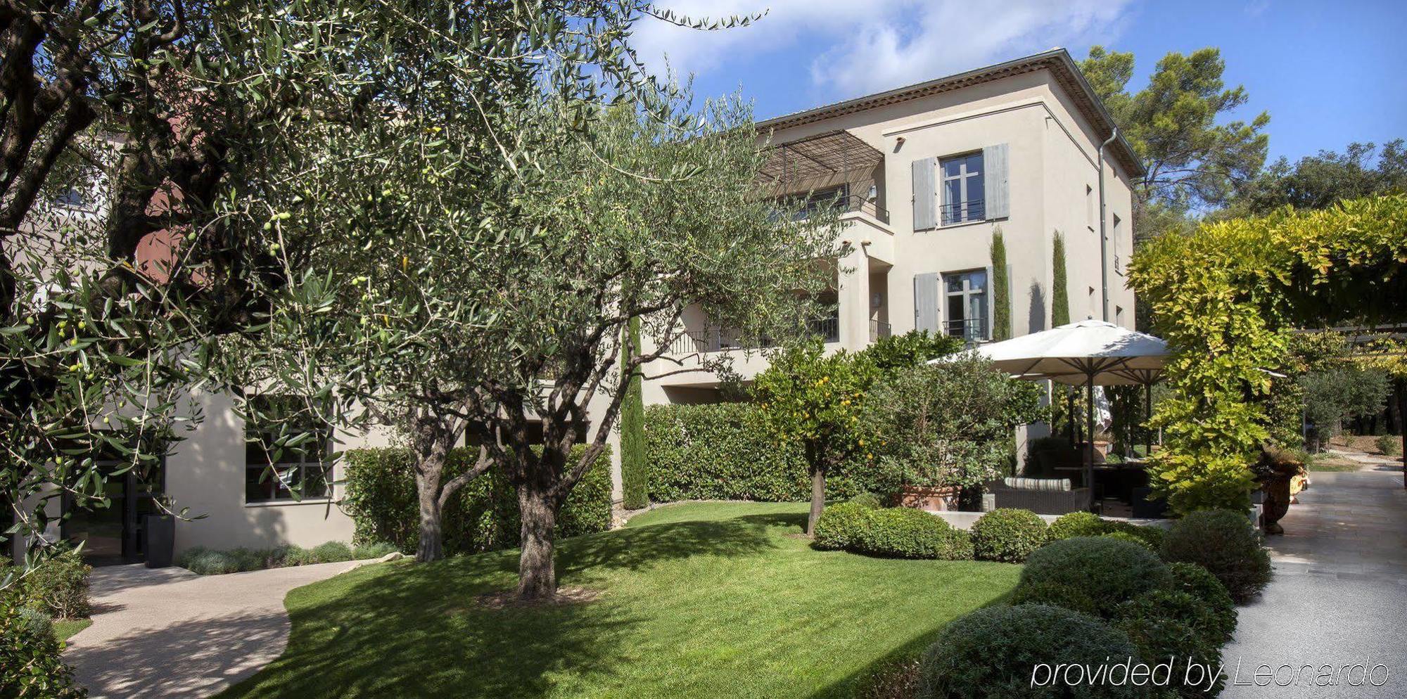 Residence Hoteliere 4 Etoiles Les Mas Du Grand Vallon Мужен Экстерьер фото